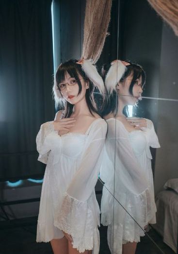 射雕英雄传之东成西就 电影_国语配音超清