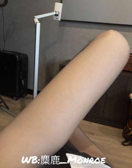 美女黄的视频全免费_1080日韩免费观看