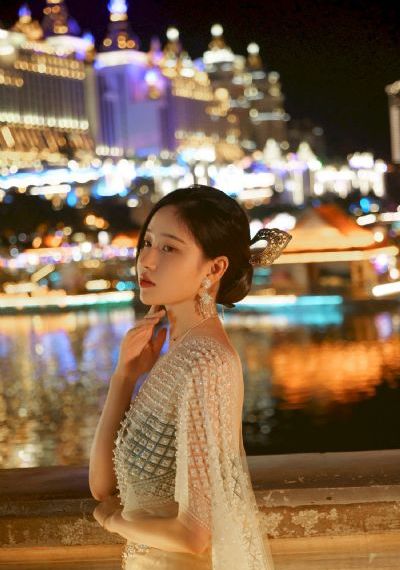 《无颜之月》在线观看_DVD影视在线观看