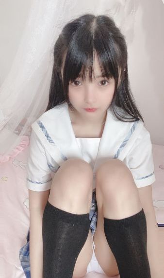 丰满的阿2中文字幕_1080P免费观看视频
