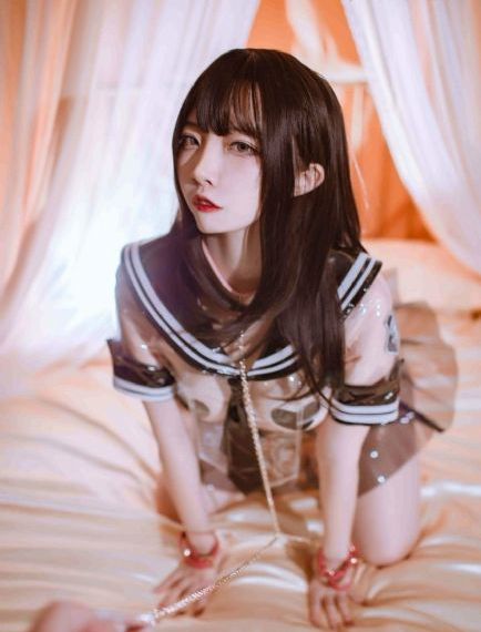 一个人看的www高清免费播放_1080高清在线